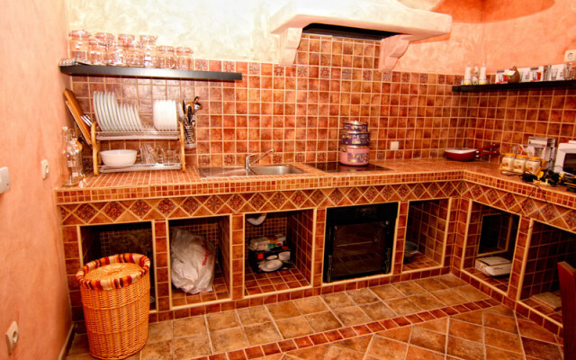 Astra2 Villa
