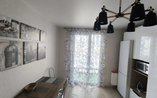 Квартира Двухкомнатная День и Ночь на Димитрова 51А