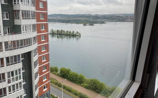 Квартира Апартаменты на Берегу Ангары