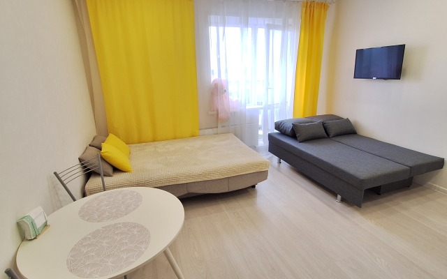 U aeroporta Tolmachevo Apartments