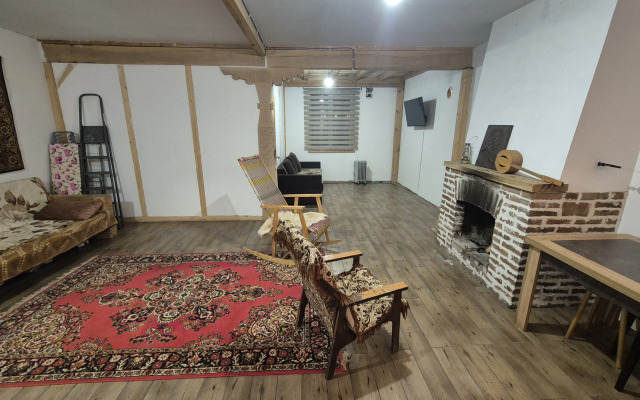 Частный дом с камином в горах