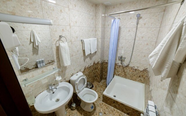Hotel Caravan Hotel