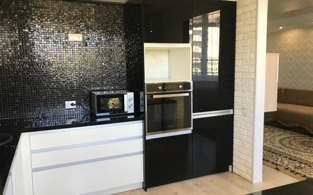 Апартаменты Пять Звёзд Уютная Квартира Возле Цирка