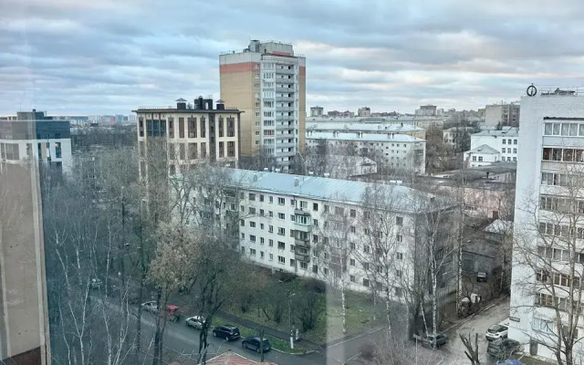 Kvartira Prestiznaa 3-komnatnaa v centre