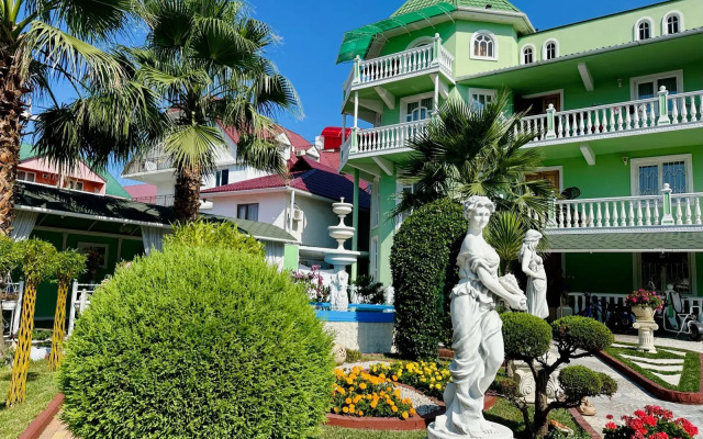 Paradiz Moreson Guest House