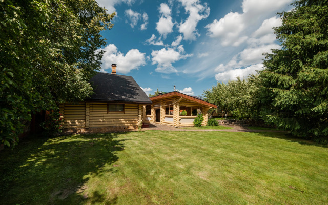 Vesna Private house