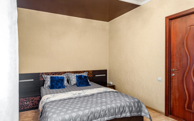 Na Chkalova 15 Flat