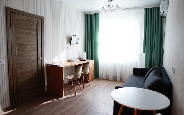 Отель Петровский Лес