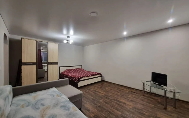 Na Lermontova  Flat