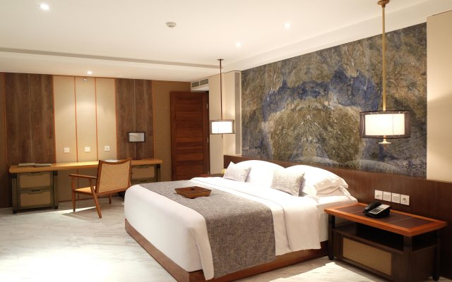 The Bandha Hotel & Suites