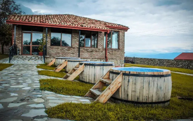 Schuchmann Wines Château, Villas & SPA