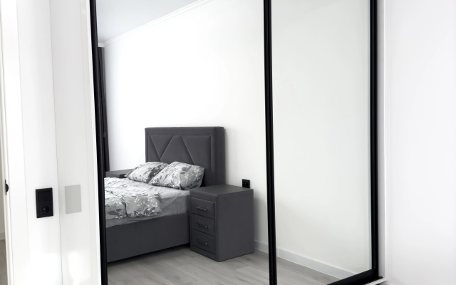 Апартаменты на улице 295 Стрелковой Дивизии 120