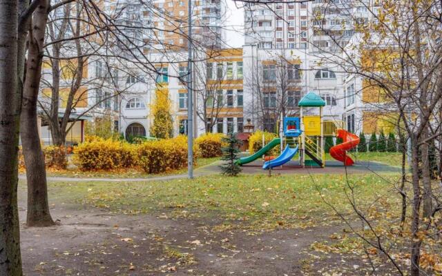 Апартаменты-студия для отдыха около Острова Мечты