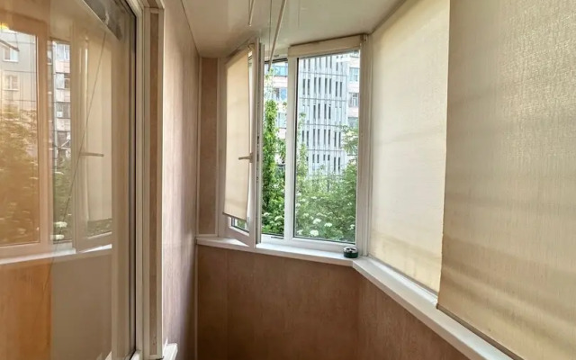 Cozy Two-room apartment on Stakhanova 40