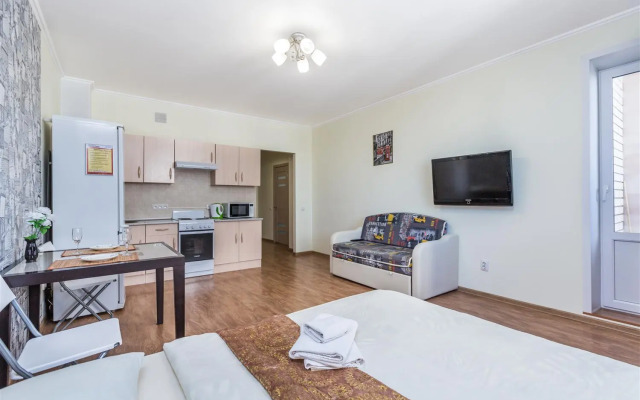 Апартаменты студия в светлых тонах в новостройке