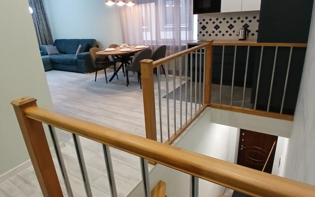 Olega Ryazanskogo U Reki Flat