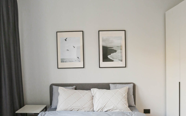 Grey Swan Apartments