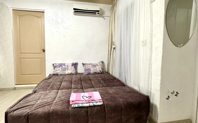 Апартаменты в частном секторе в сердце Евпатории