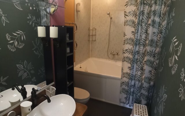 Апартаменты Red Town на Набережной