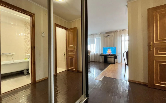 Na Ulitse Brestskaya 12 Flat