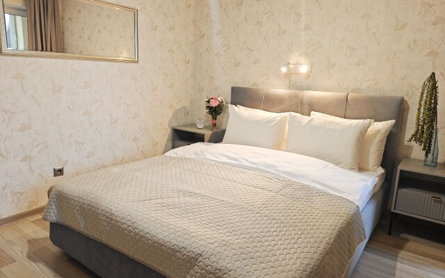 Buking39 Dvukhkomnatnaya Na Primorskoy Flat