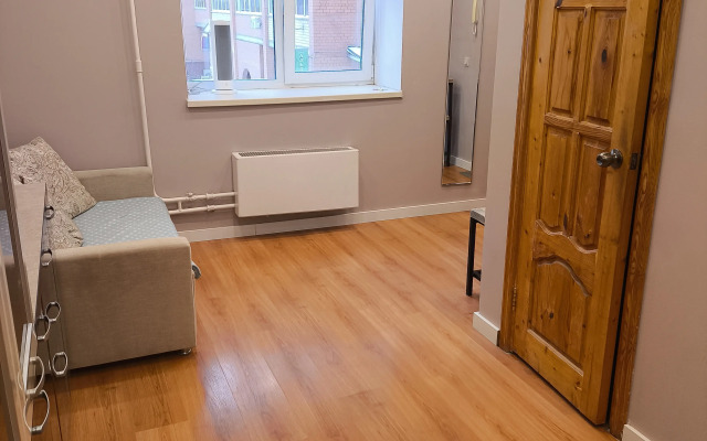 Bolshaya dvushka ryadom s vokzalom Flat