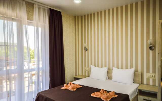 Summer House Mini-Hotel