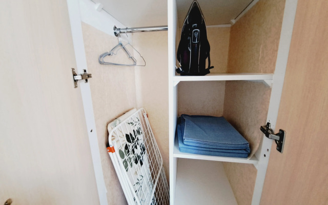 So vsem neobkhodimym v Leninskom rayone Flat