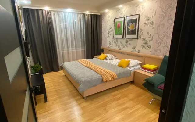 Апартаменты с 1 комнатой в центре Мурманска (КВАРТИРА51)