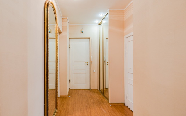 Апартаменты SpbStay на Невском проспекте 66