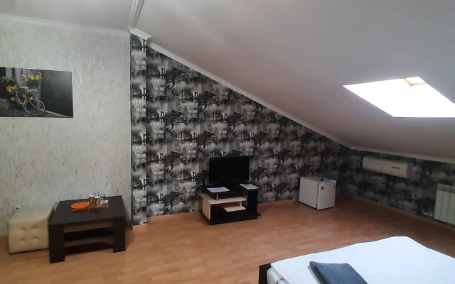 Hotel-Hall Hotel