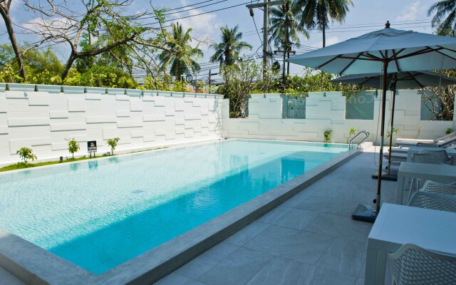 Oceanstone Laguna Bang Tao Apartments