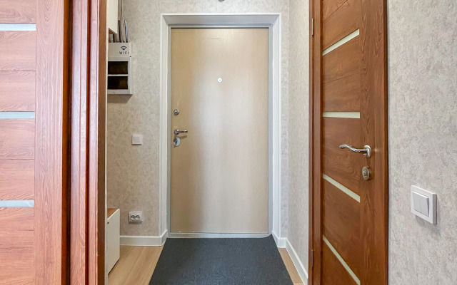 Prostornaya S Bolshim Kolichestvom Spalnykh Mest Flat