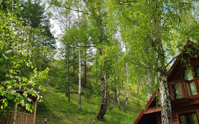 Kamenny Tsvetok Guest House