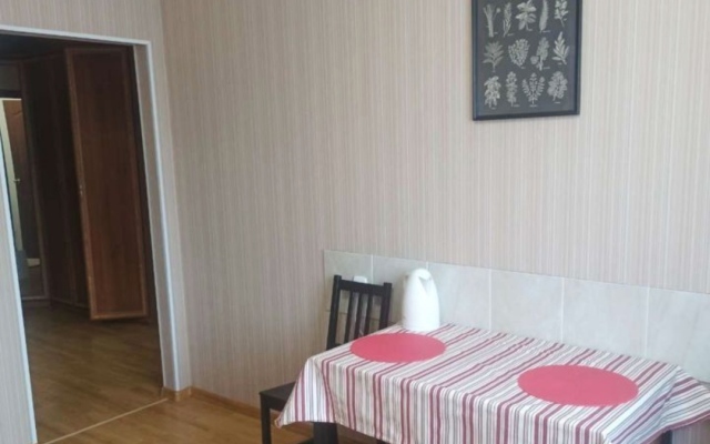 Апартаменты на Крылова 64/1