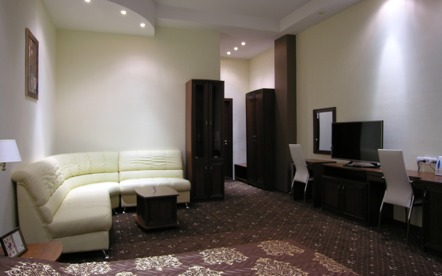 Отель Орбита