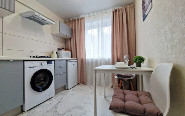 Zolotoy Tsentr Na Teatralnoy Flat