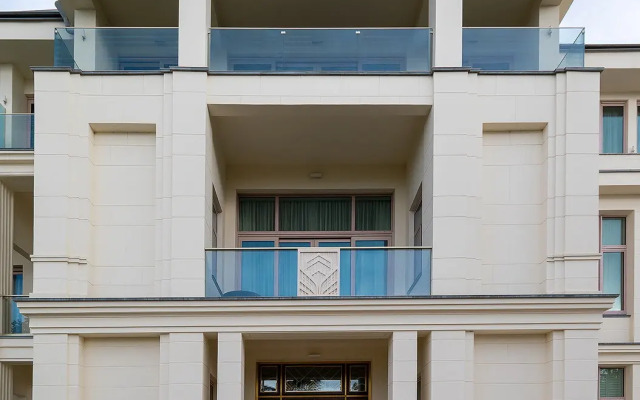 Apartment Grand Royal Residences