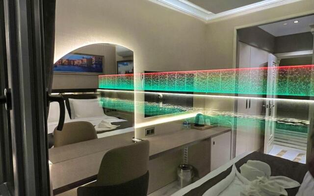 MQ Suites