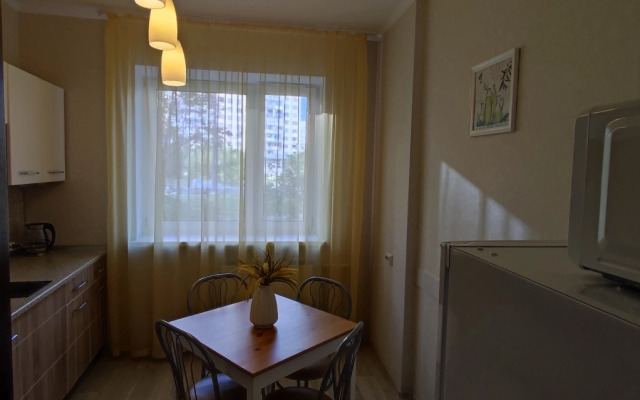 Apart-Group Esthet Flat