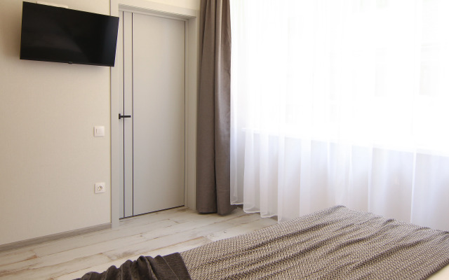 3/3 Odnokomnatniye Apartments