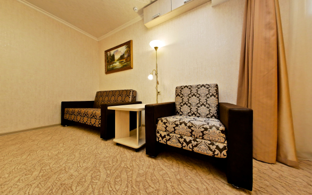 Kristall Uyut Hotel