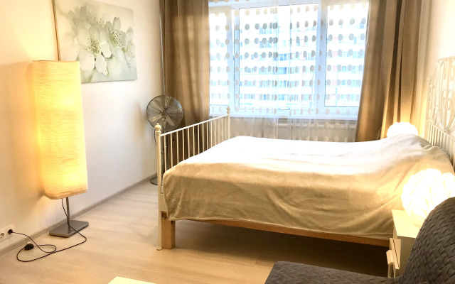 Апартаменты у метро Приморская