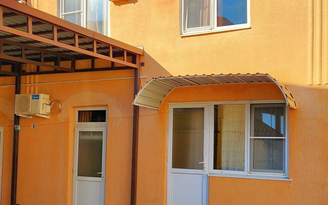 Sem'ya Guest House