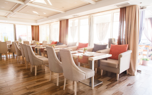 Sochi Beach Hotel