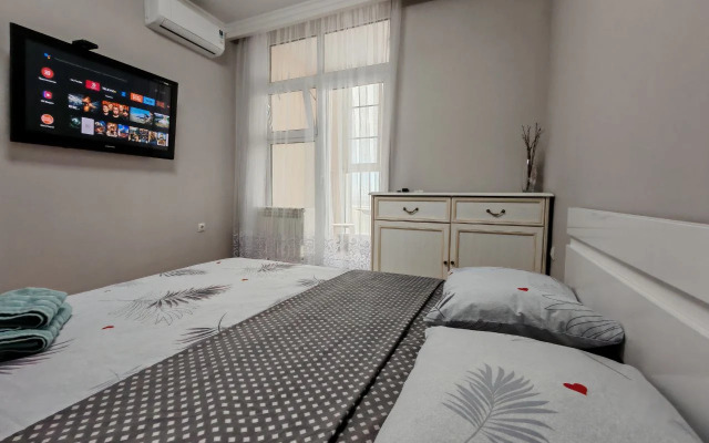 V Prekrasnom Novom Zhk Levoberezhye Flat