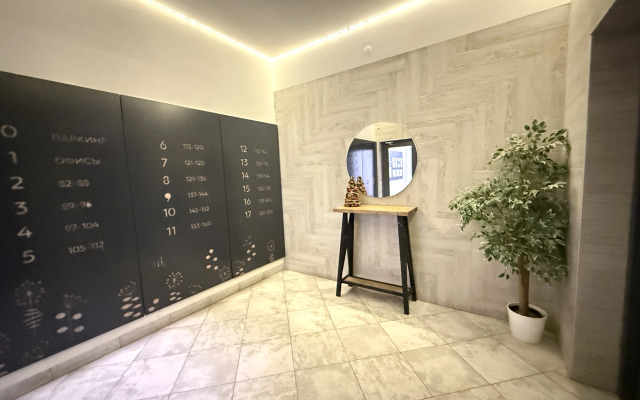 Апартаменты Элитные на берегу реки Тура с видом на Мост Влюбленных