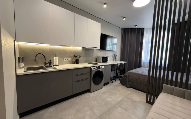 Uyutnaya Loft S Khoroshim Osnascheniem Flat