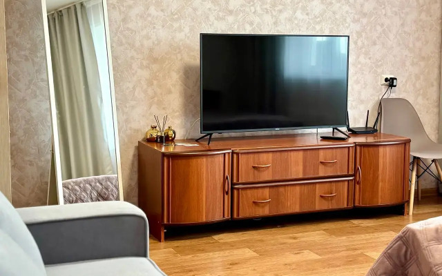 Квартира на Партизана Железняка 61