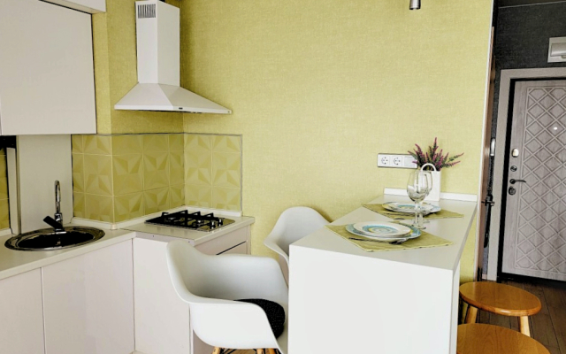 Na Nizhneimeretinskoy 143 Flat